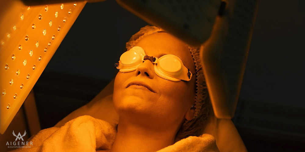 فتوبایومدولیشن با نور زرد در مقایسه با ترانکسامیک اسید برای درمان ملاسما